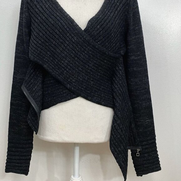 SARAH PACINI BLACK GREY GLITTER CRISS CROSS WOOL BLEND CROPPED SWEATER - OS - Picture 5 of 9